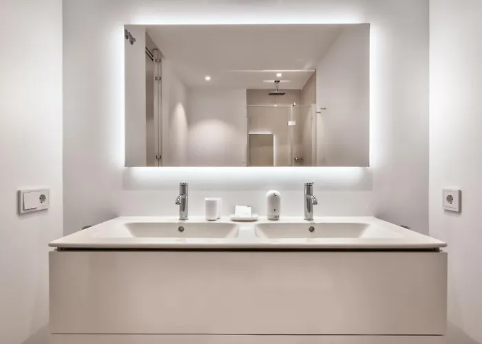 Infinity 0-2 Luxe Partial Sea View 2b Semesterbostad *