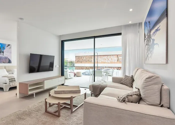 Infinity 0-2 Luxe Partial Sea View 2b * Arona (Tenerife)